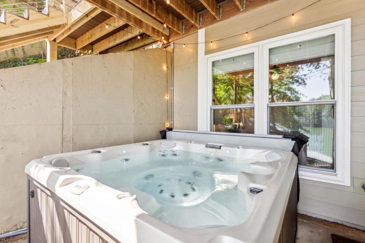 Lanier Landing - Private Dock Hot Tub Game Room Gainesville Exteriér fotografie
